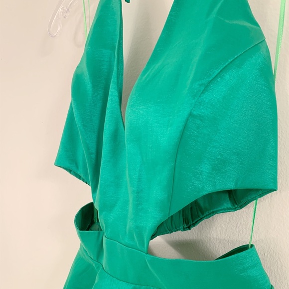 DESIGNER one-of-a-kind formal green dress size 2 - Picture 5 of 6